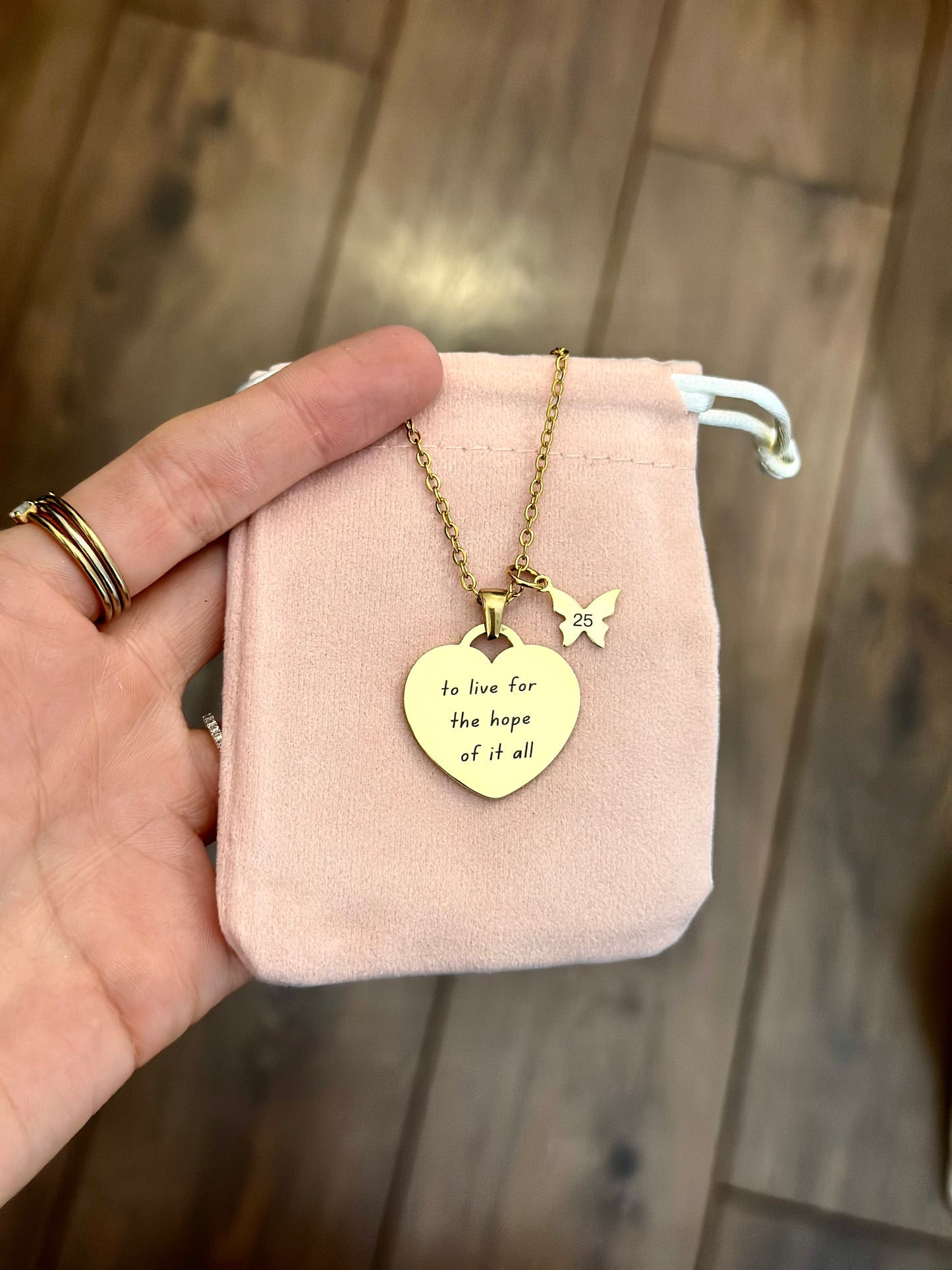 PLAQUITA CORAZÓN GRANDE BRILLANTE