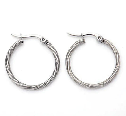 Julia Hoops