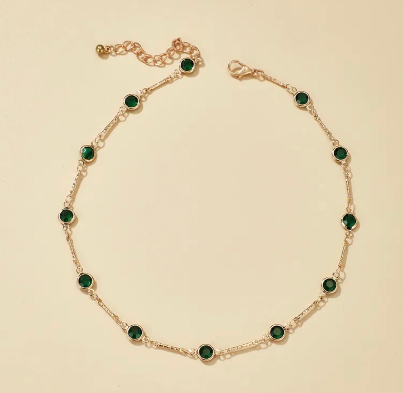 Green choker